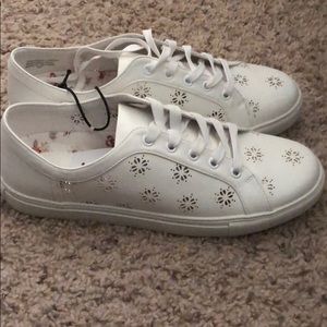 LOFT Floral Lace Up Sneakers